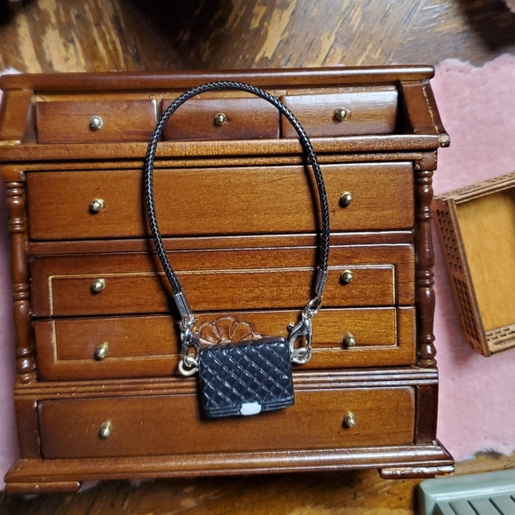 Miniature Accessories for Dolls - Picture 9 of 13